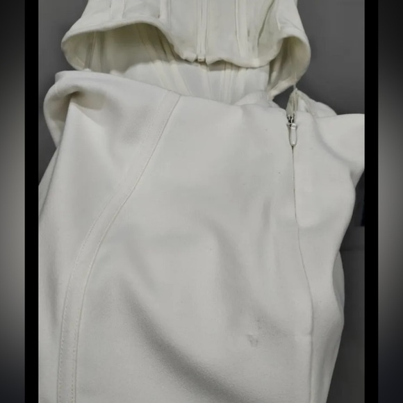 HOUSE OF CB - ‘Paloma’ Ivory Corset Maxi Dress - Size S 4/6 - Picture 7 of 10